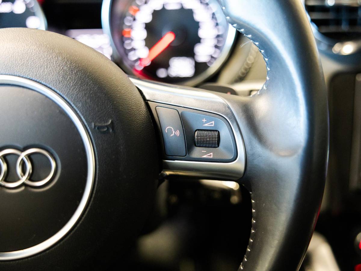 Audi TT Audi TT 2.0 TFSI q. Pro Line S-Line / 211pk / Apple CarPlay / Leder / Stoelverwarming /