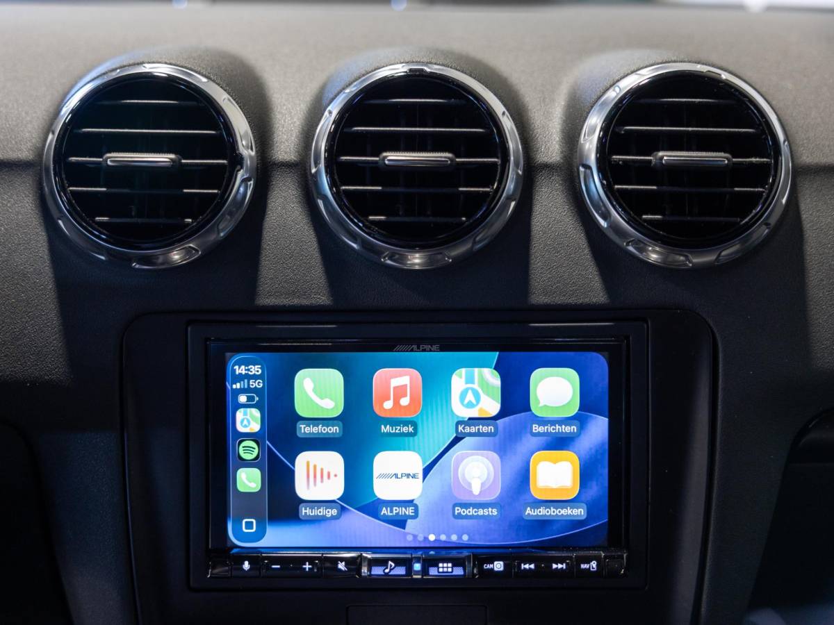 Audi TT Audi TT 2.0 TFSI q. Pro Line S-Line / 211pk / Apple CarPlay / Leder / Stoelverwarming /