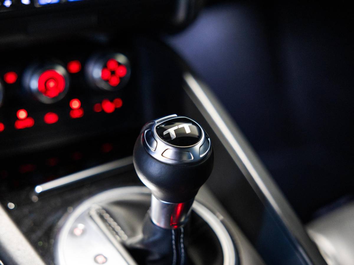 Audi TT Audi TT 2.0 TFSI q. Pro Line S-Line / 211pk / Apple CarPlay / Leder / Stoelverwarming /