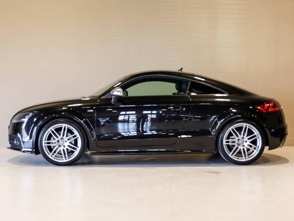Audi TT Audi TT 2.0 TFSI q. Pro Line S-Line / 211pk / Apple CarPlay / Leder / Stoelverwarming /