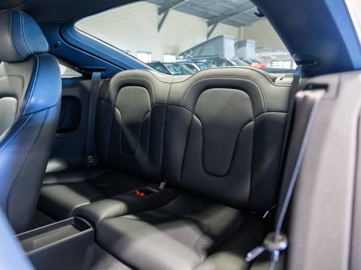 Audi TT Audi TT 2.0 TFSI q. Pro Line S-Line / 211pk / Apple CarPlay / Leder / Stoelverwarming /