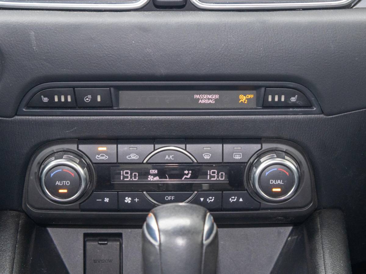 Mazda CX-5 Mazda CX-5 2.0 SkyActiv-G 165 TS+ Trekhaak HUD Stoel/ Stuurverwarming
