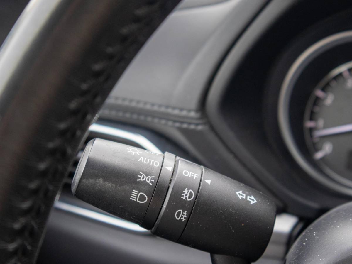 Mazda CX-5 Mazda CX-5 2.0 SkyActiv-G 165 TS+ Trekhaak HUD Stoel/ Stuurverwarming