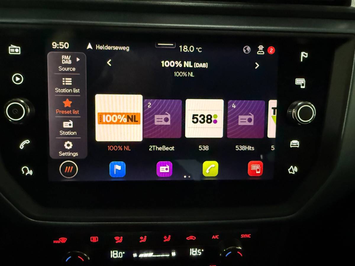 SEAT Arona Seat Arona 1.0 TSI Style Business Intense Plus Autom. Navi -Carplay Ecc