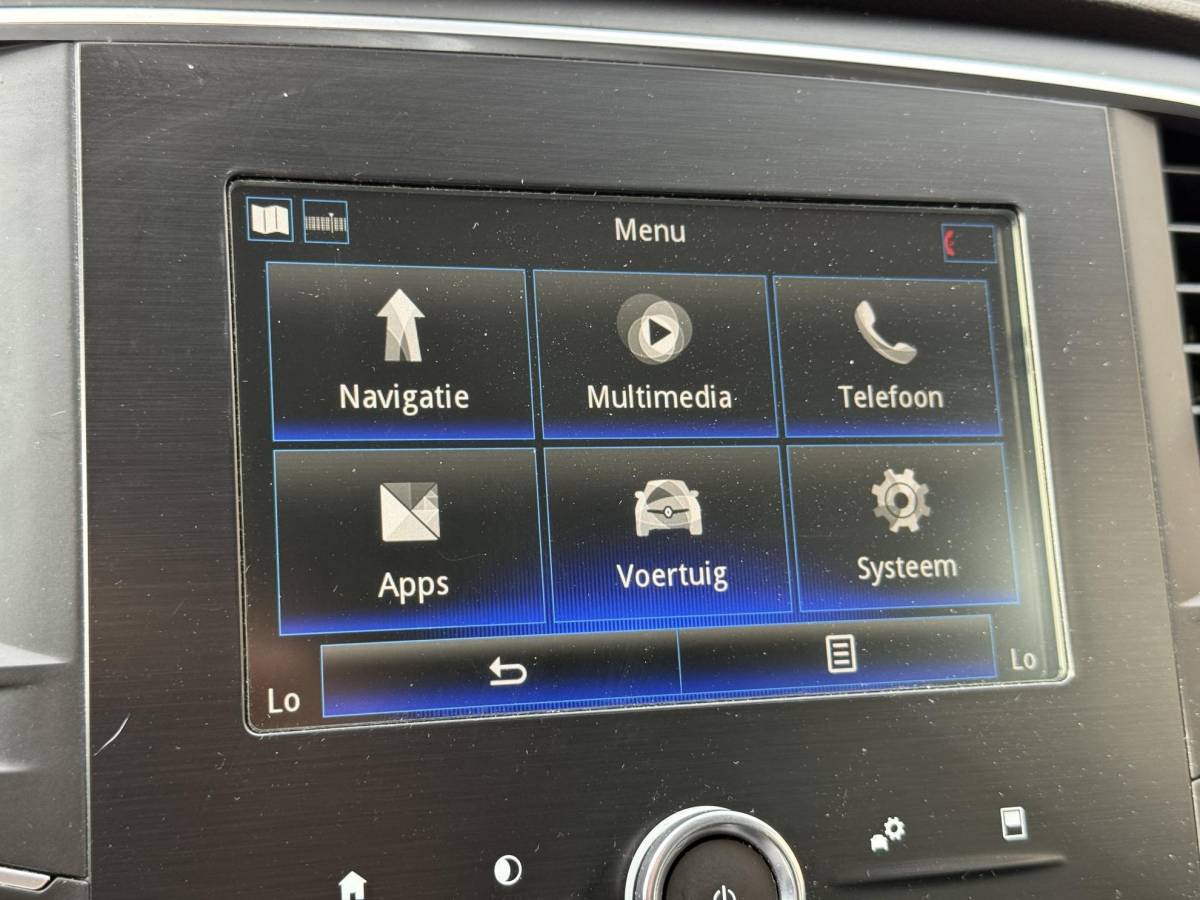 Renault Mégane Renault Mégane 1.3 TCe Limited 2e Eigenaar|Navi|Clima|Cruise|PDC|Trekhaak|N.A.P|APK tot 04-2027