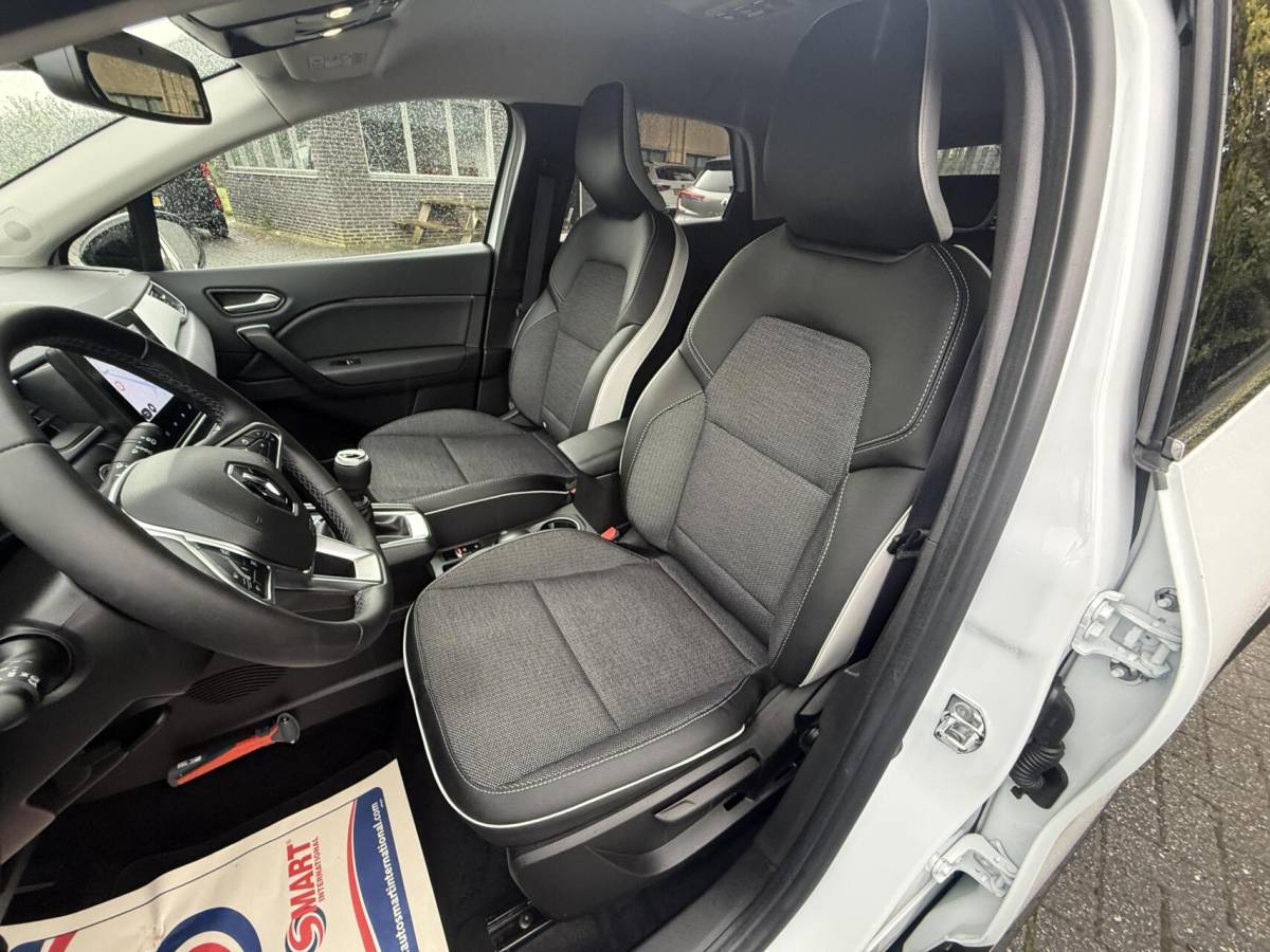 Renault Captur Renault Captur 1.0 TCe 90 INTENS CARPLAY,CLIMA,LMV,LED,LMV