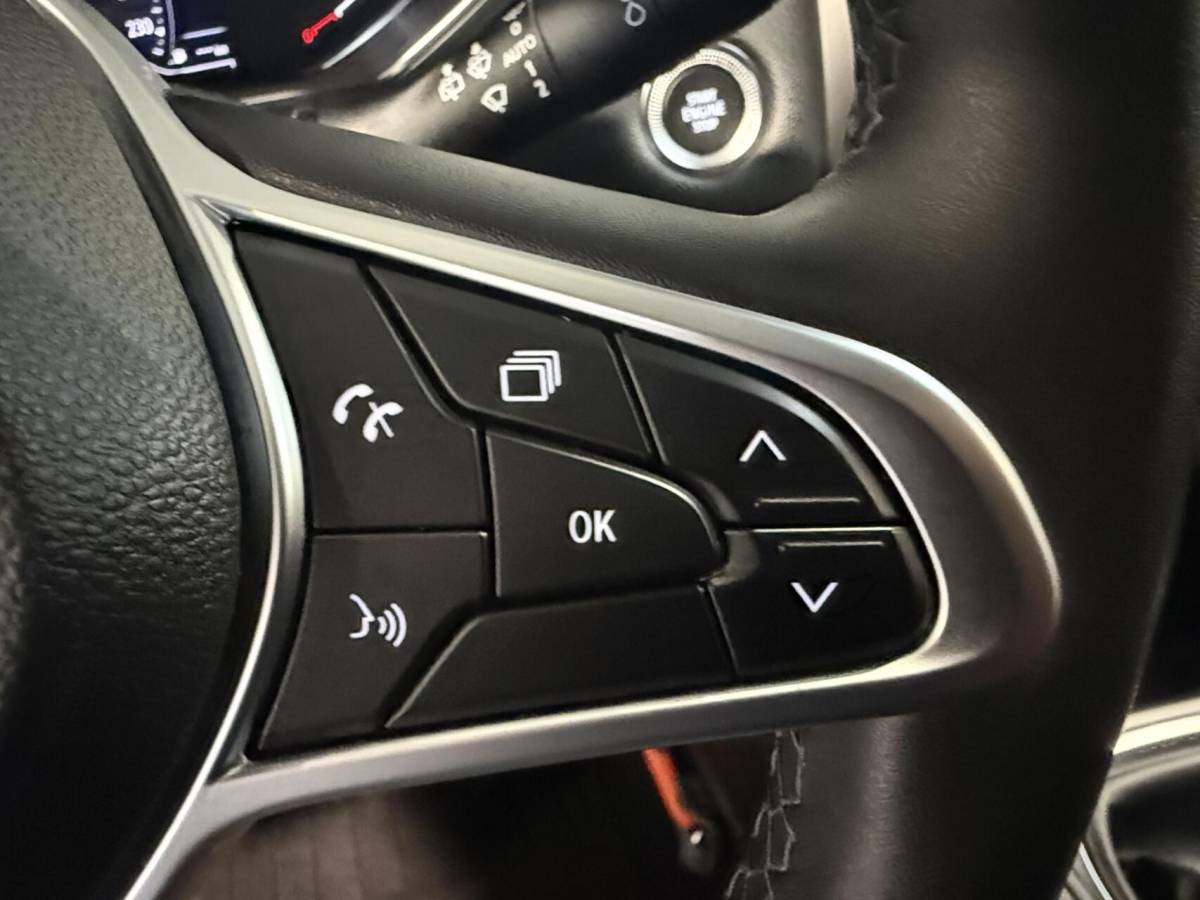 Renault Captur Renault Captur 1.0 TCe 90 INTENS CARPLAY,CLIMA,LMV,LED,LMV