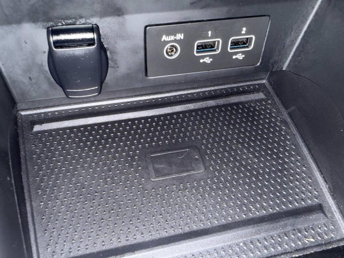 Renault Captur Renault Captur 1.0 TCe 90 INTENS CARPLAY,CLIMA,LMV,LED,LMV