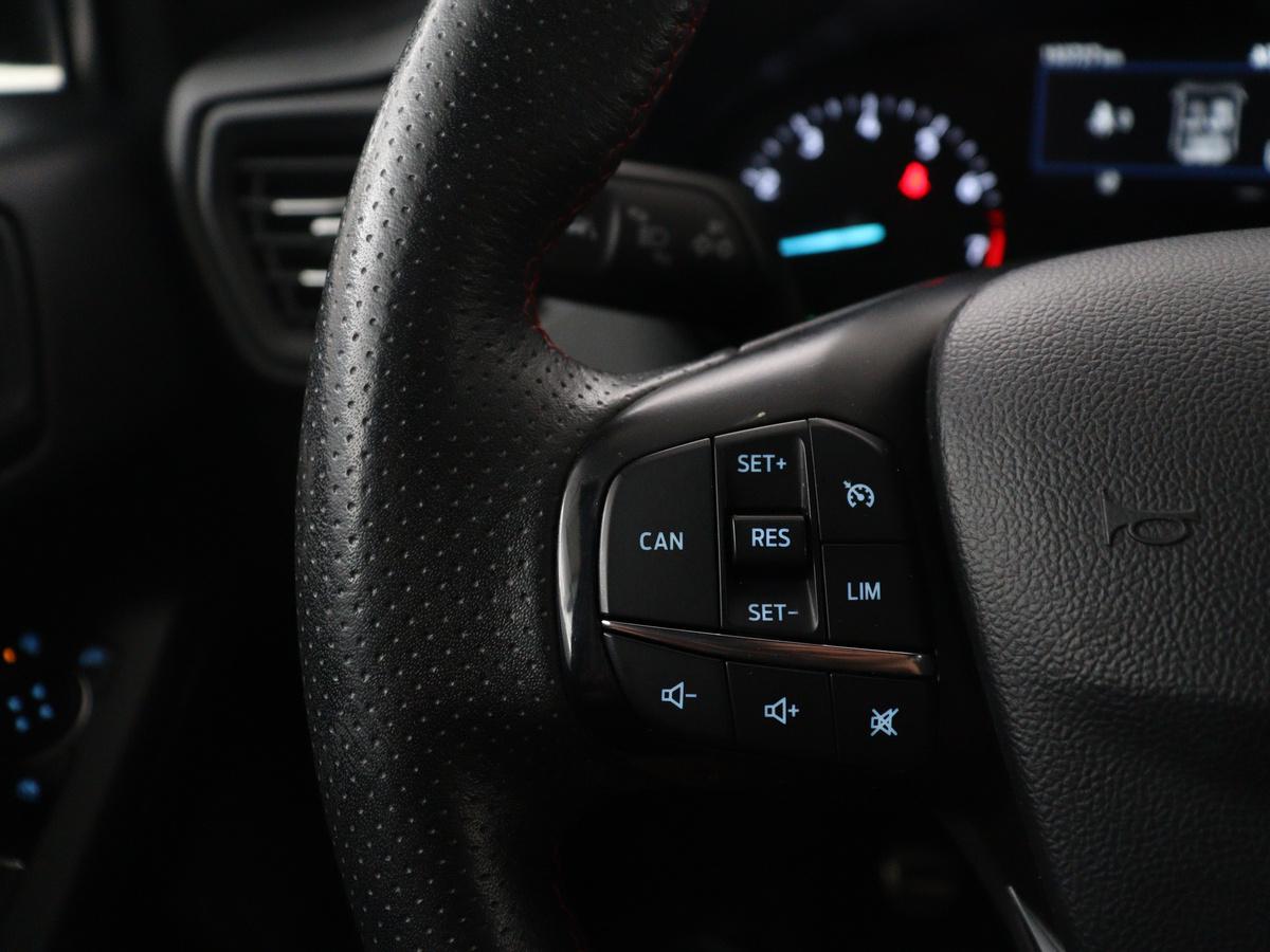 Ford Focus Ford Focus Wagon 1.5 EcoBoost ST Line Business | Bang & Olufsen | Cruise control | Navigatie | Bluetooth | Park assist | Climate control | Trekhaak