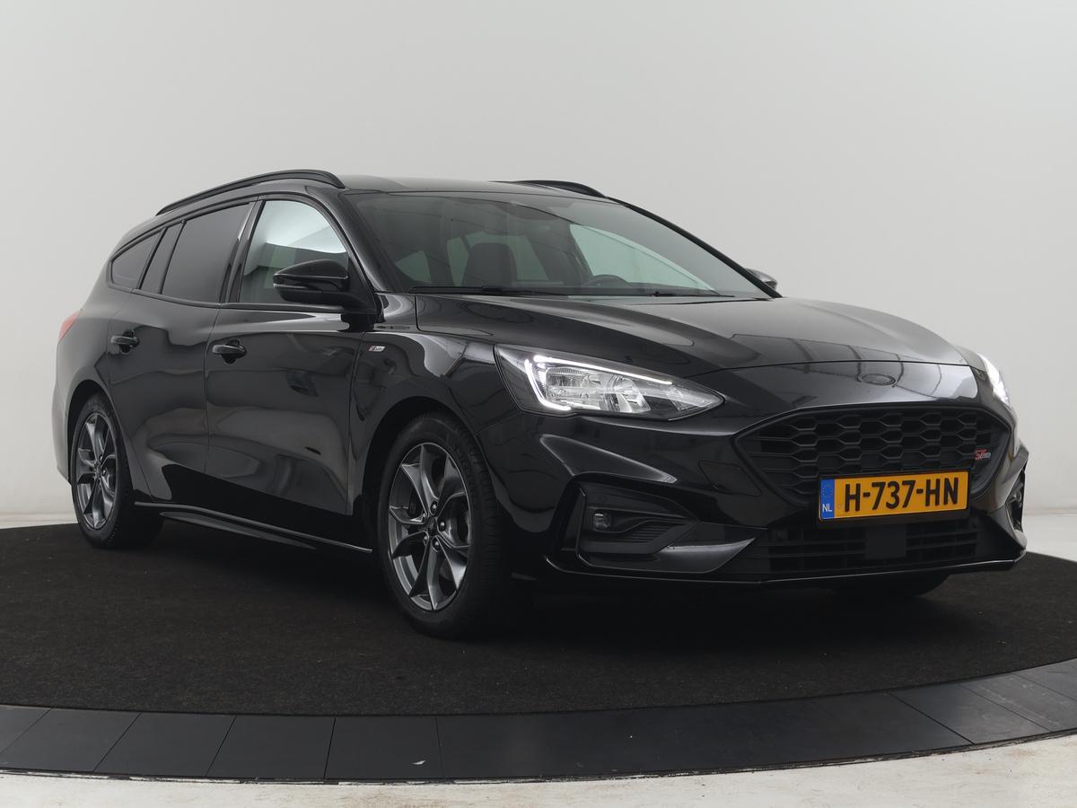 Ford Focus Ford Focus Wagon 1.5 EcoBoost ST Line Business | Bang & Olufsen | Cruise control | Navigatie | Bluetooth | Park assist | Climate control | Trekhaak
