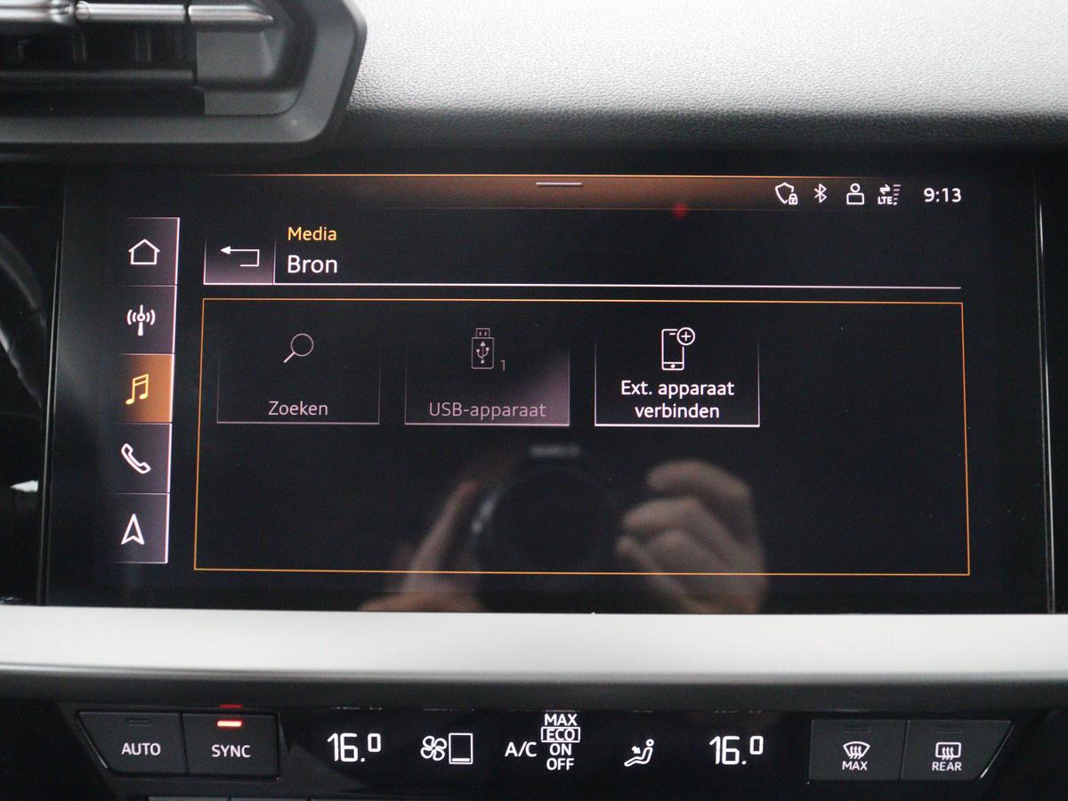 Audi A3 Audi A3 Sportback 30 TFSI Business edition | Cruise control | Virtueel dashboard | Climate control | Navigatie | Carplay | Park assist | 18″ velgen