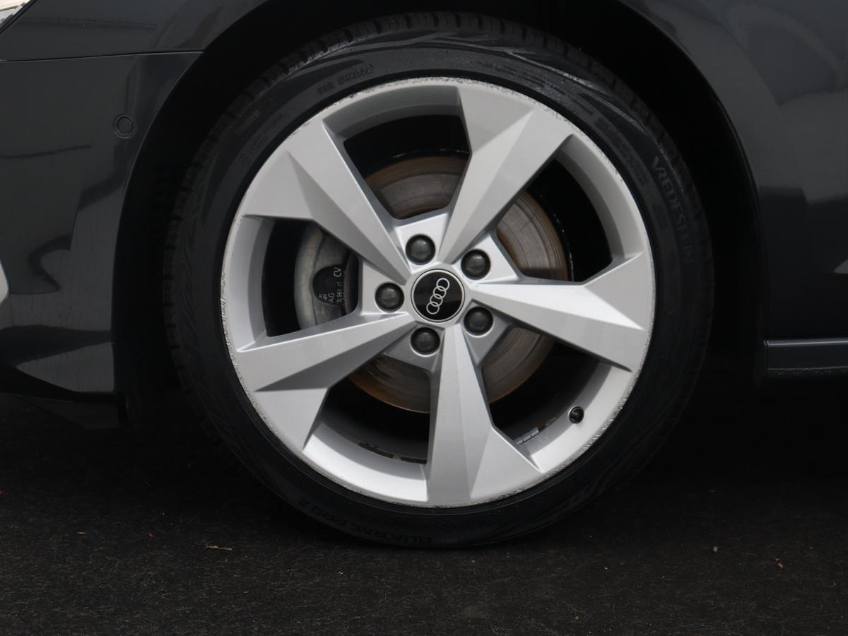 Audi A3 Audi A3 Sportback 30 TFSI Business edition | Cruise control | Virtueel dashboard | Climate control | Navigatie | Carplay | Park assist | 18″ velgen
