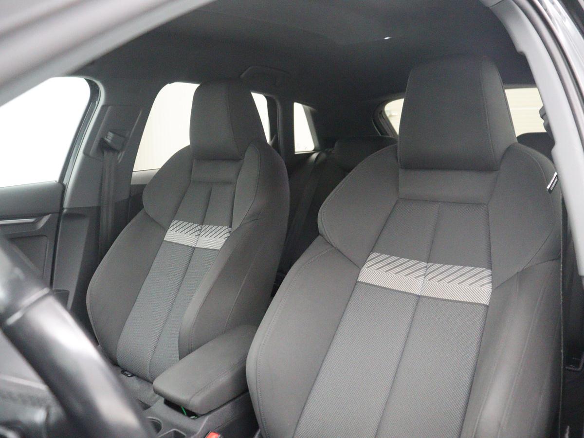 Audi A3 Audi A3 Sportback 30 TFSI Business edition | Cruise control | Virtueel dashboard | Climate control | Navigatie | Carplay | Park assist | 18″ velgen