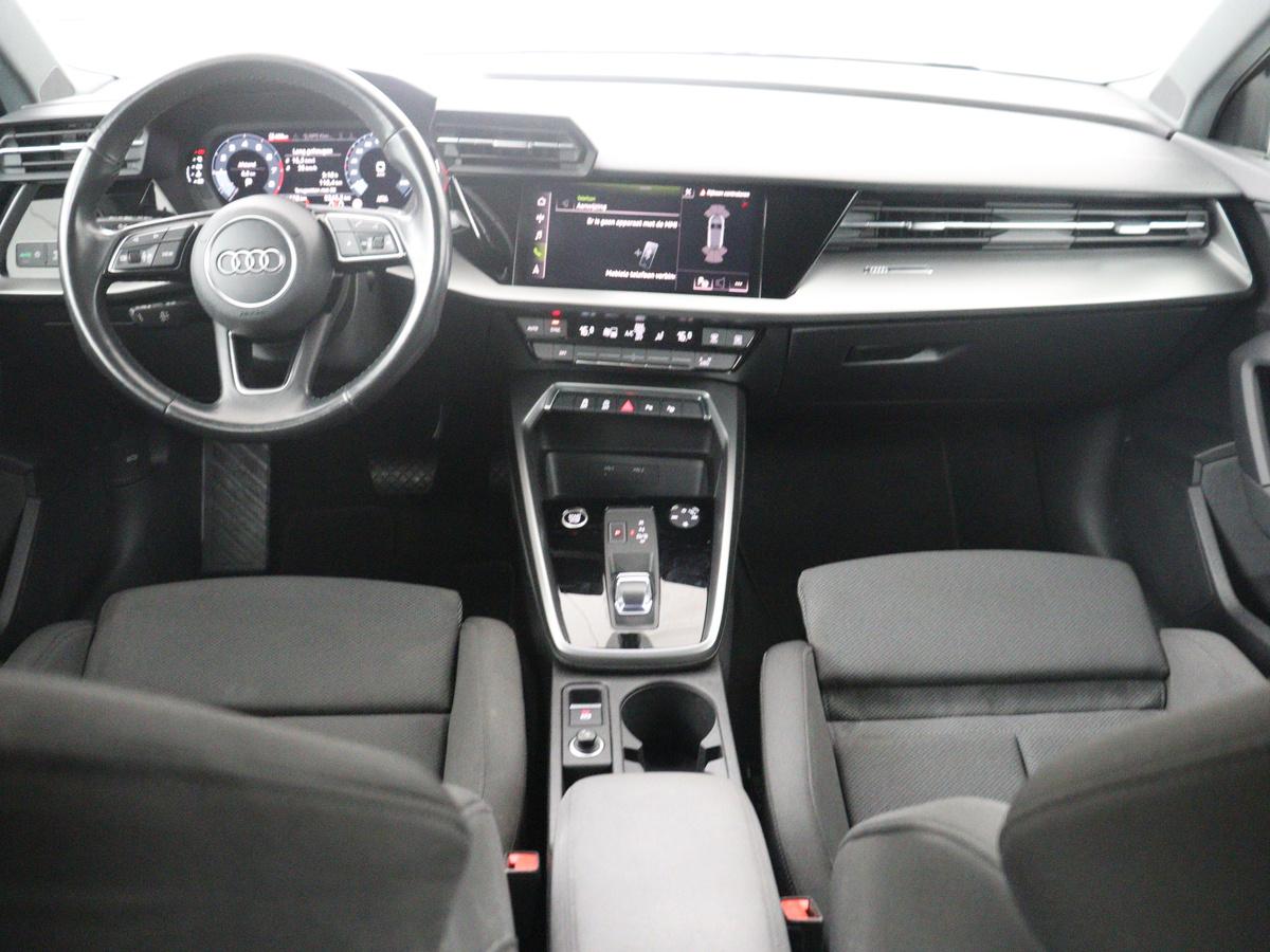 Audi A3 Audi A3 Sportback 30 TFSI Business edition | Cruise control | Virtueel dashboard | Climate control | Navigatie | Carplay | Park assist | 18″ velgen