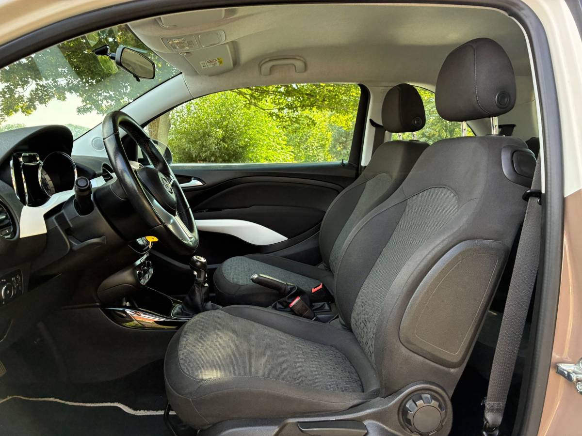Opel ADAM Opel ADAM 1.2 | ” 114.000 KM ” + Airco + Cruise Nu € 5.975,-!!!