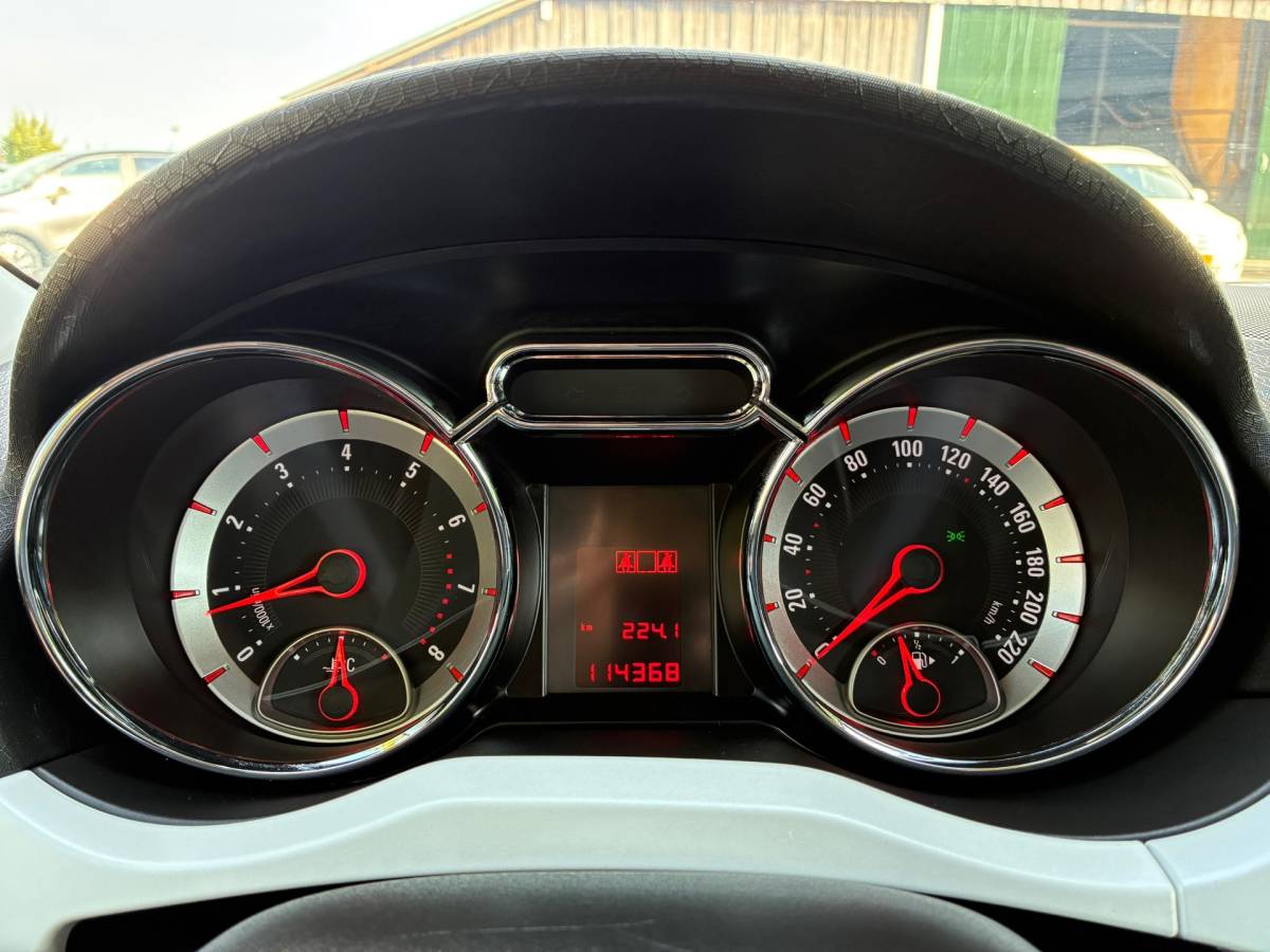 Opel ADAM Opel ADAM 1.2 | ” 114.000 KM ” + Airco + Cruise Nu € 5.975,-!!!