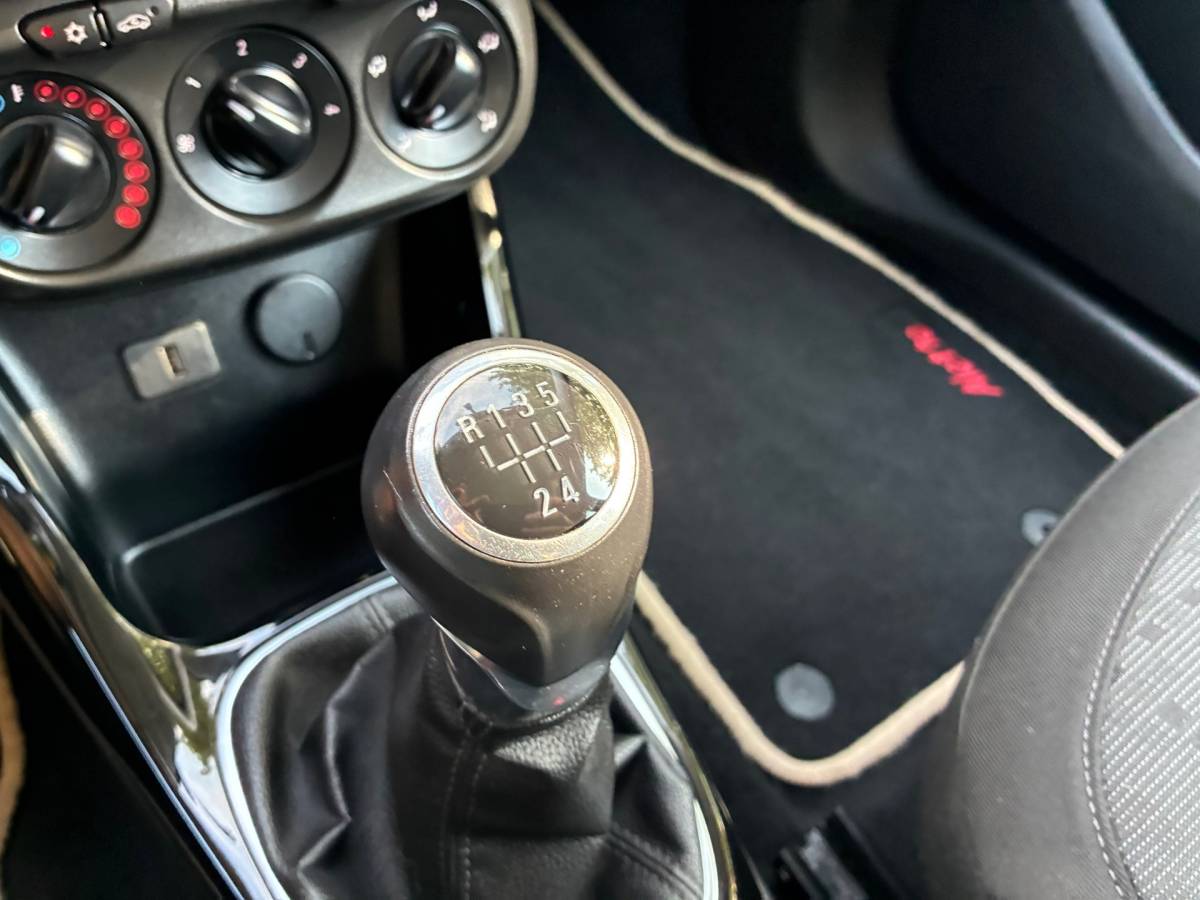 Opel ADAM Opel ADAM 1.2 | ” 114.000 KM ” + Airco + Cruise Nu € 5.975,-!!!