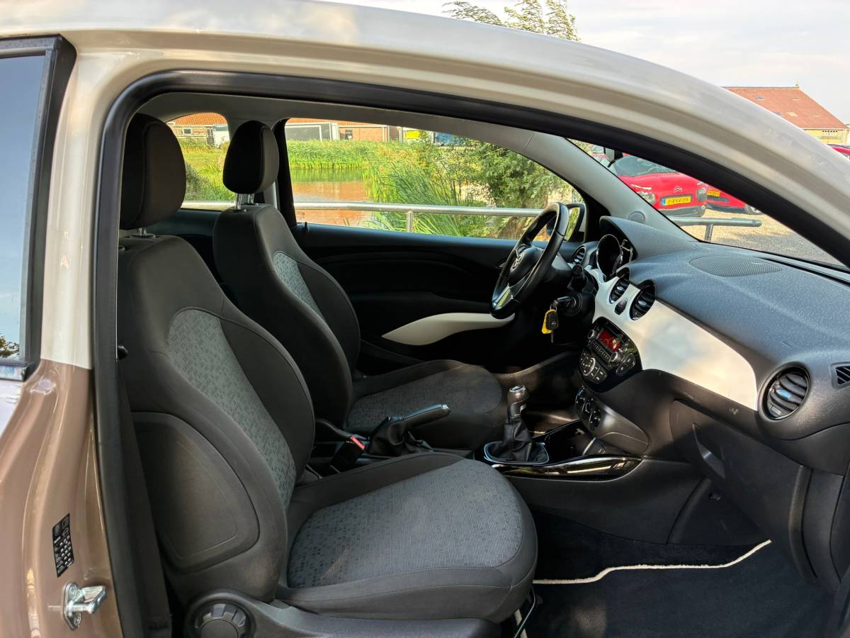 Opel ADAM Opel ADAM 1.2 | ” 114.000 KM ” + Airco + Cruise Nu € 5.975,-!!!