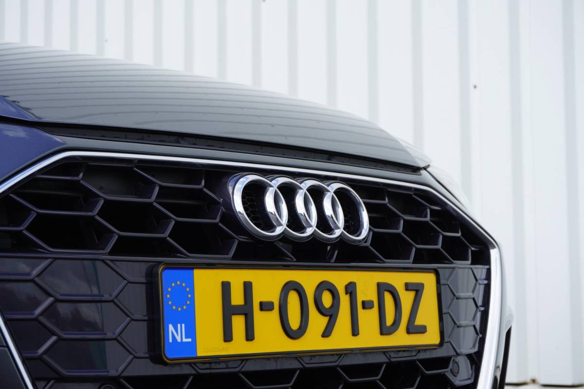 Audi A4 Audi A4 Avant 35 TFSI Launch edition Sport | Airco | Virt. cockpit | Vol opties | Elek. pakket | PDC | Dealerauto | Inruil moge