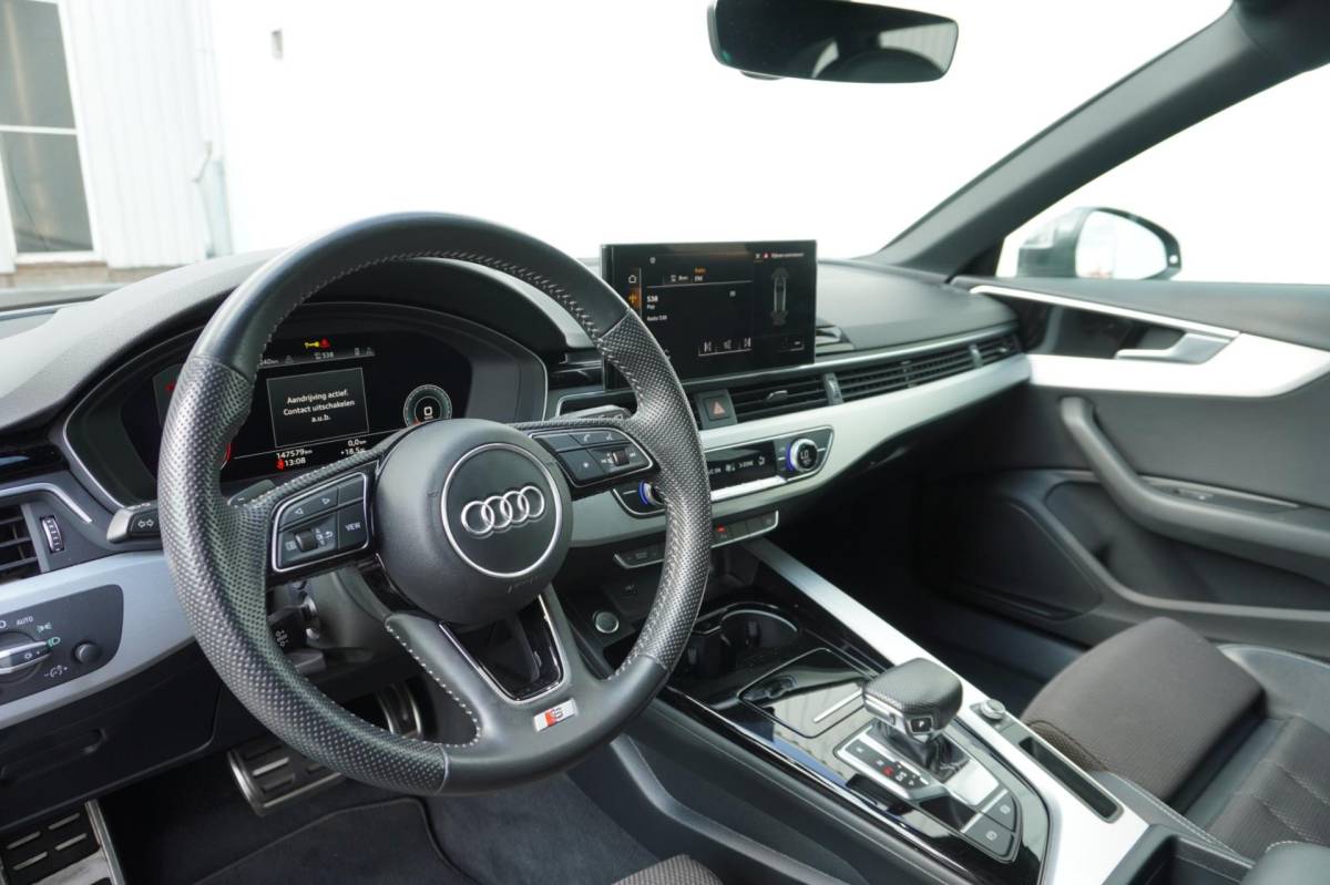 Audi A4 Audi A4 Avant 35 TFSI Launch edition Sport | Airco | Virt. cockpit | Vol opties | Elek. pakket | PDC | Dealerauto | Inruil moge