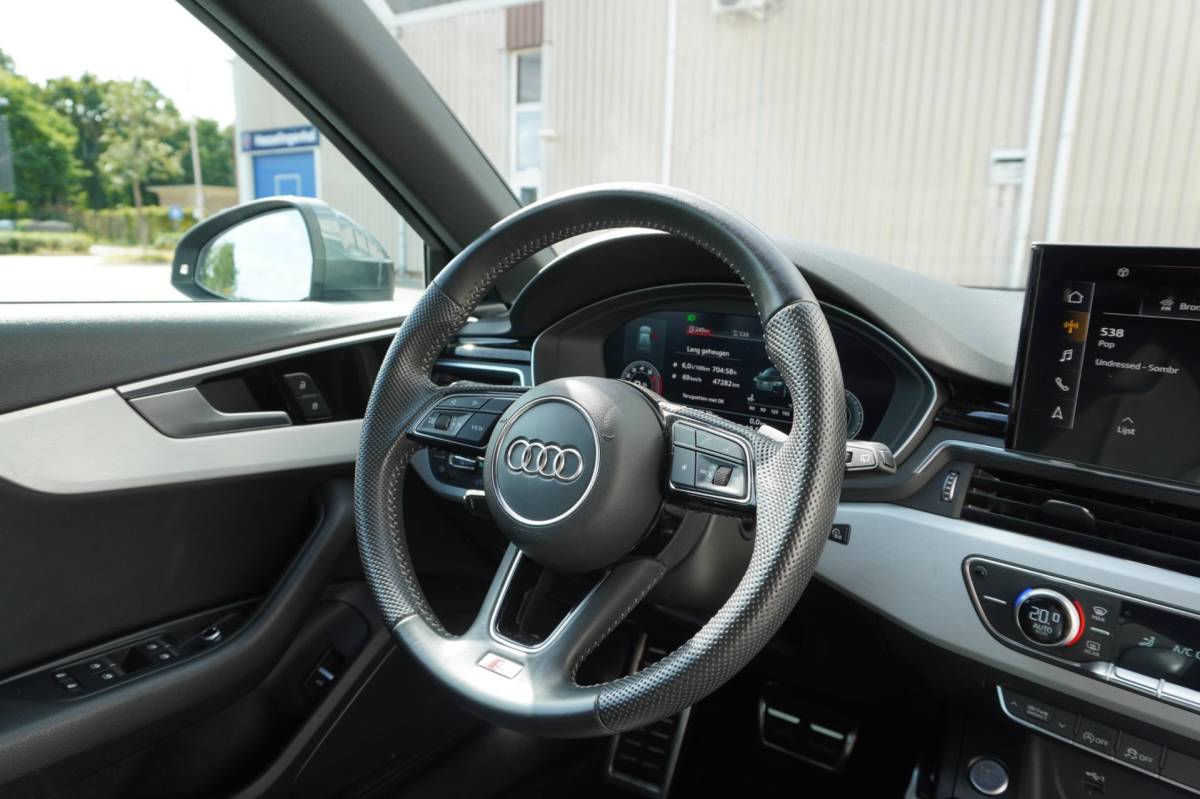 Audi A4 Audi A4 Avant 35 TFSI Launch edition Sport | Airco | Virt. cockpit | Vol opties | Elek. pakket | PDC | Dealerauto | Inruil moge