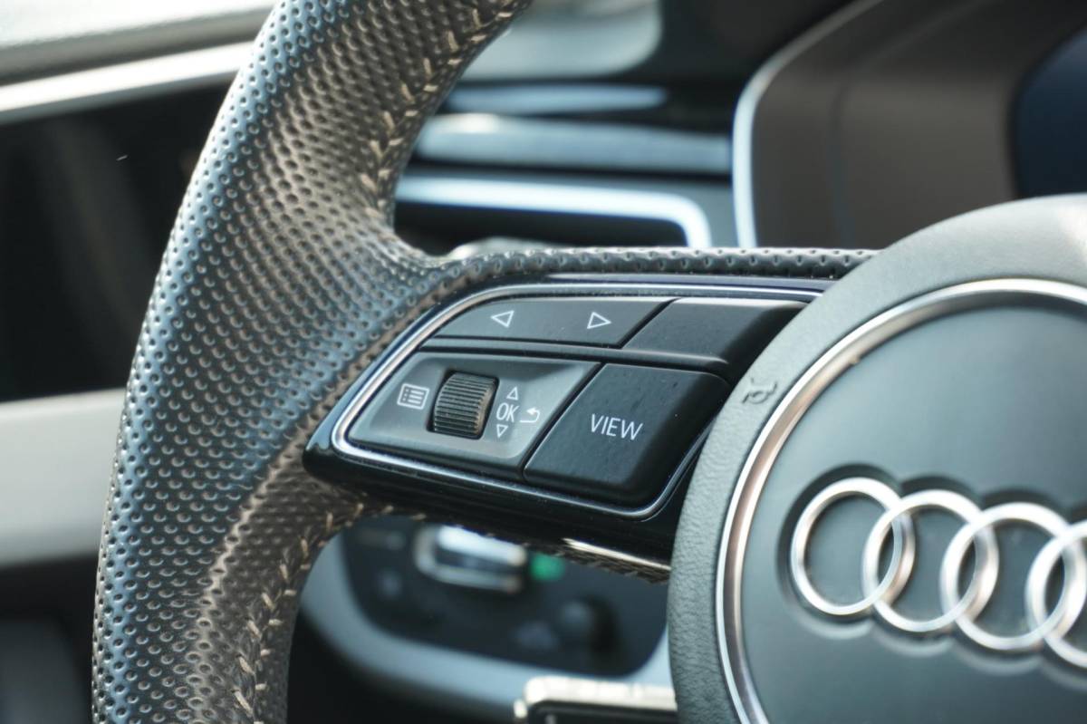 Audi A4 Audi A4 Avant 35 TFSI Launch edition Sport | Airco | Virt. cockpit | Vol opties | Elek. pakket | PDC | Dealerauto | Inruil moge