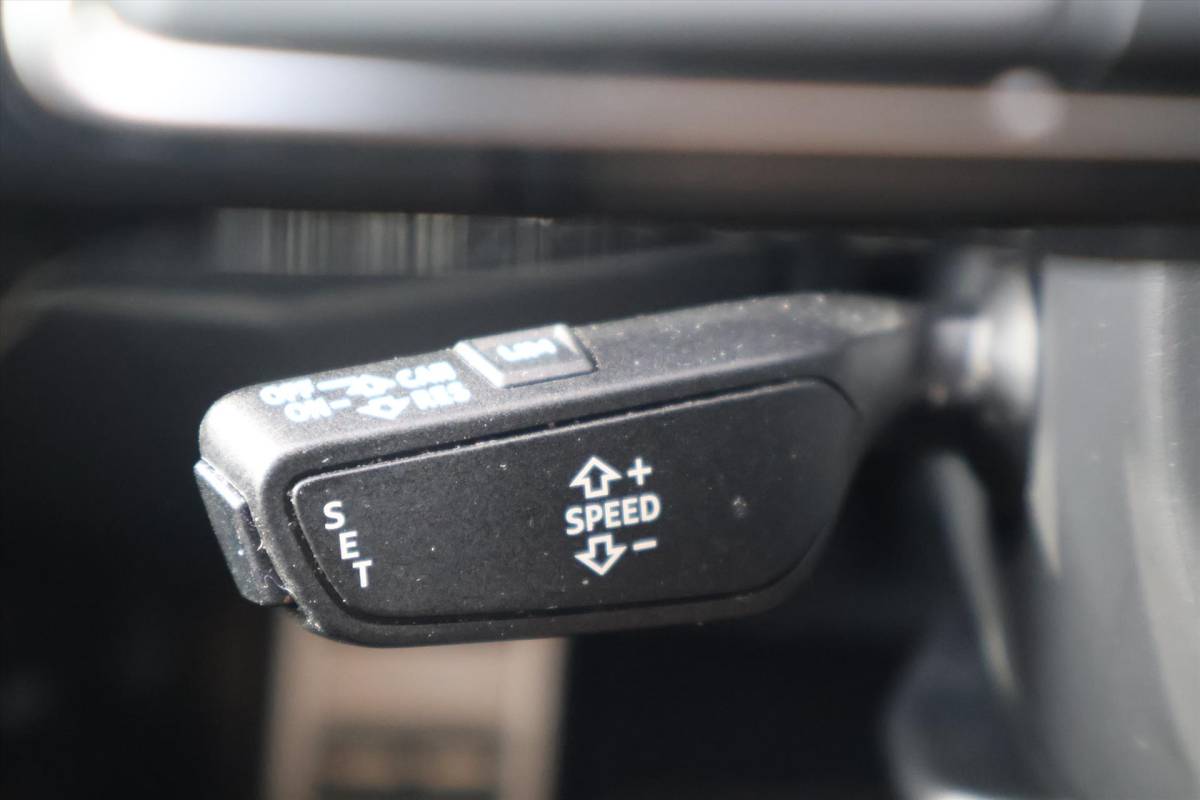 Audi A3 Audi A3 Sportback 35 TFSI S-Line 150pk | RS Stoelen | B&O | Navi | LED | Cruise | Virtual | Climate