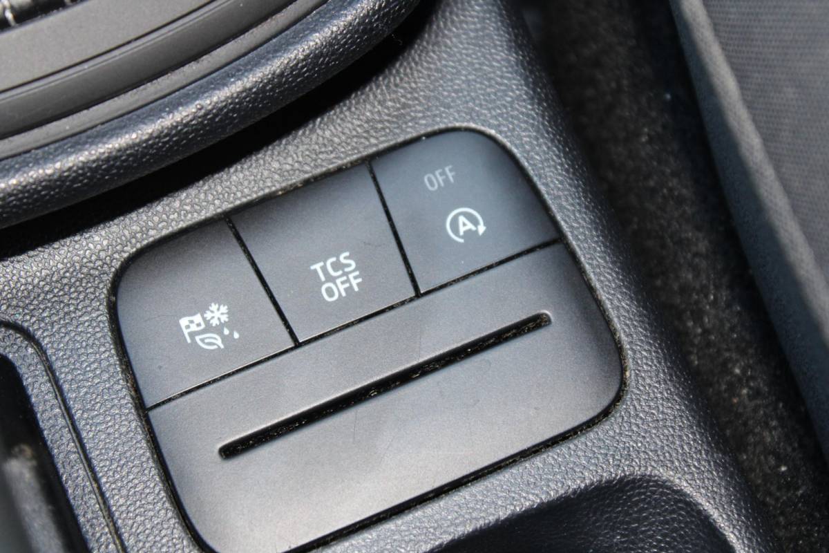 Ford Fiesta Ford Fiesta 1.0 EcoBoost Titanium | Automaat | Climate control | Scherm | Keyless entry | Elektrisch inkapbare spiegels | Cruise control