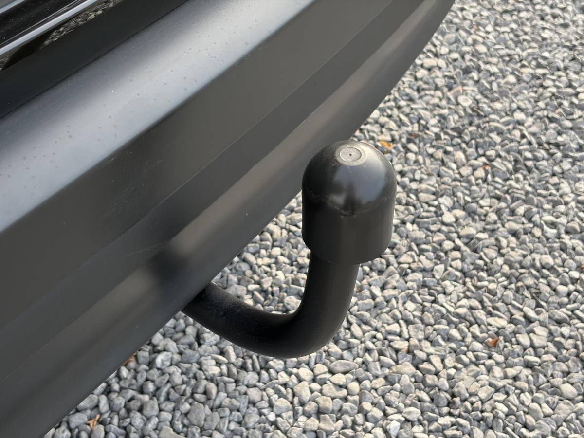 Citroën C3 Citroen C3 1.2 PureTech Shine ✓2e Eigenaar✓Camera✓Carplay✓Navi✓Trekhaak✓Pdc✓Clima✓Cruise✓17”Lm velgen✓Rijstrooksensor✓N.A.P✓Apk tot 04-2027