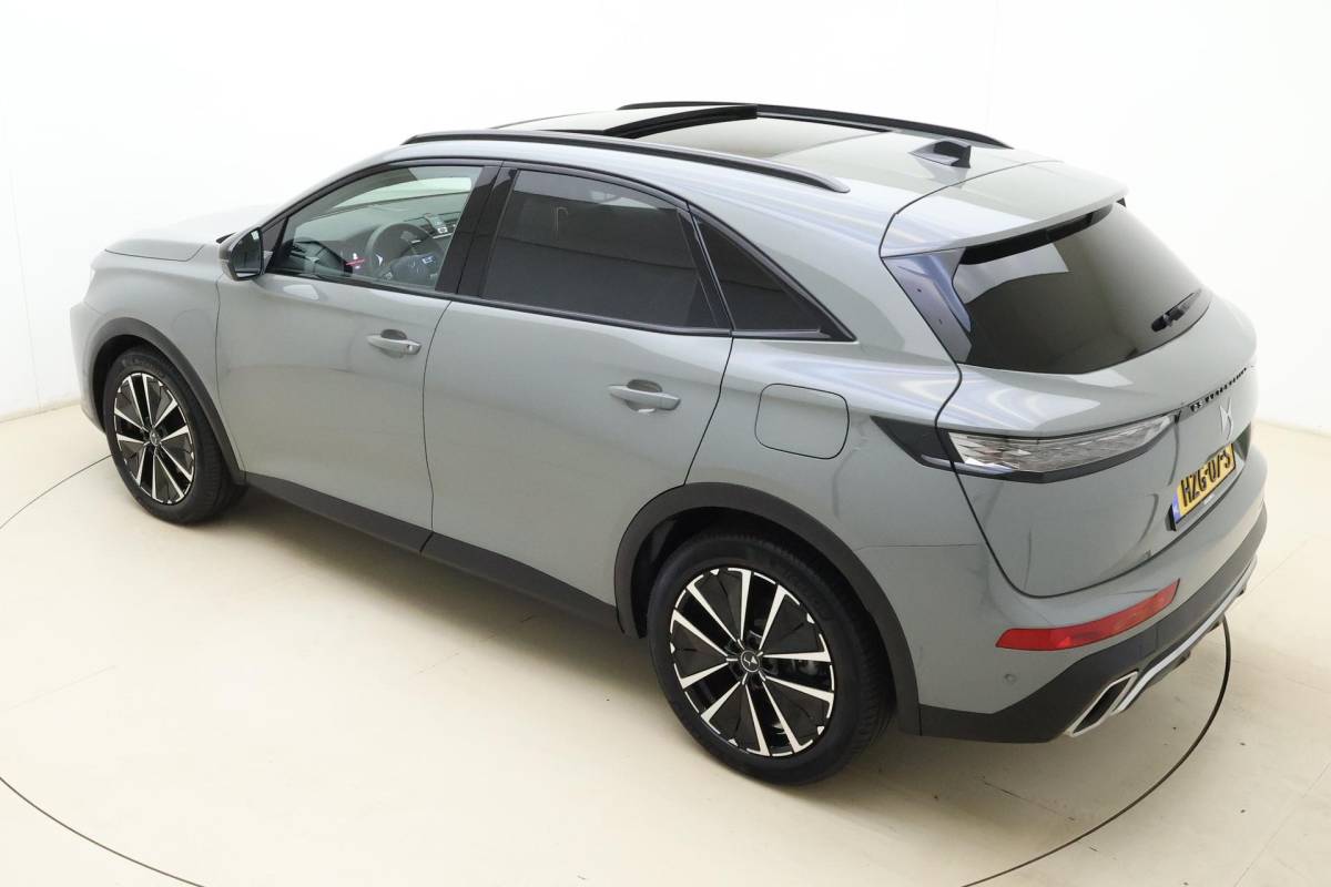 DS DS 7 DS 7 1.6 PHEV 300pk 4×4 Pallas | Panoramadak | 19inch Lichtmetaal | 4 wielaandrijving | Elektrische achterklep | Elektrische voorstoelen | AGR voorstoelen