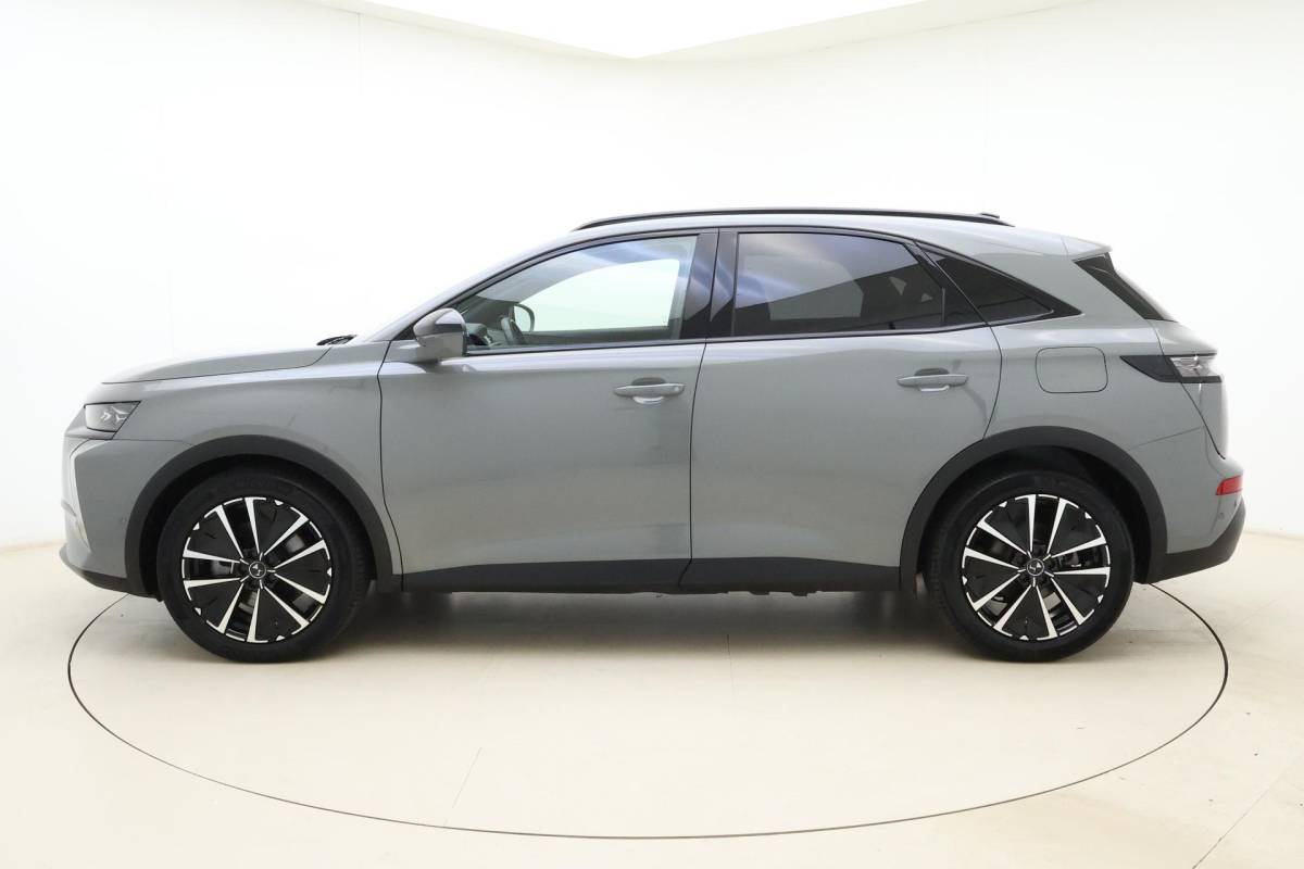 DS DS 7 DS 7 1.6 PHEV 300pk 4×4 Pallas | Panoramadak | 19inch Lichtmetaal | 4 wielaandrijving | Elektrische achterklep | Elektrische voorstoelen | AGR voorstoelen