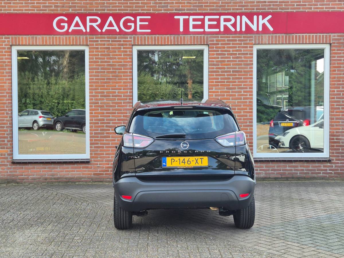 Opel Crossland Opel Crossland 1.2 Turbo Edition 110PK 5drs clima, cruise, navi, camera, carplay, lmv, dab, led