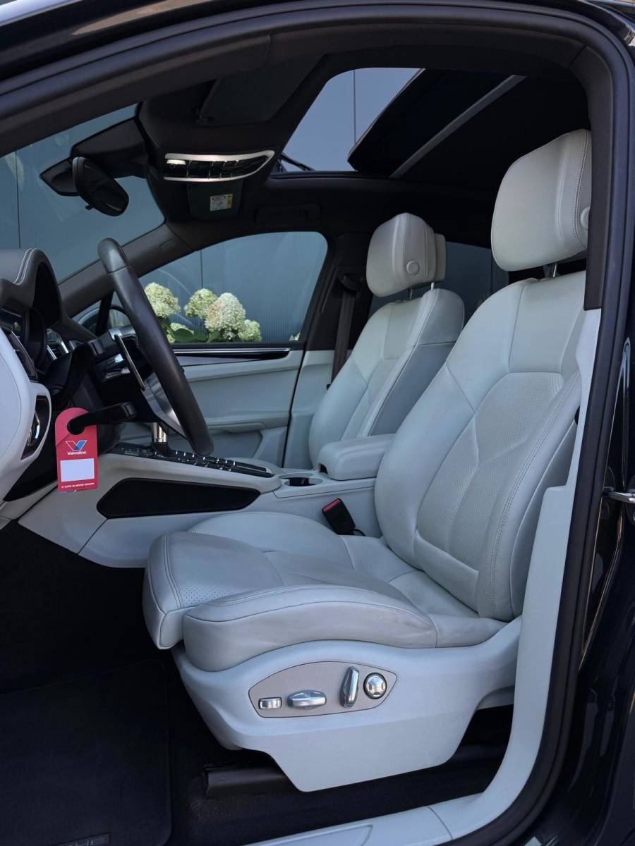 Porsche Macan Porsche MACAN 2.0 | Pano | Leder | Camera |