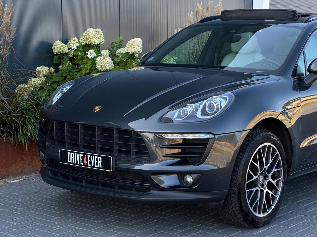 Porsche Macan Porsche MACAN 2.0 | Pano | Leder | Camera |