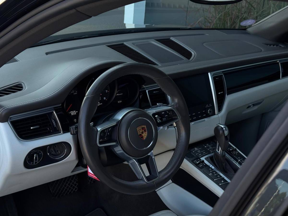 Porsche Macan Porsche MACAN 2.0 | Pano | Leder | Camera |
