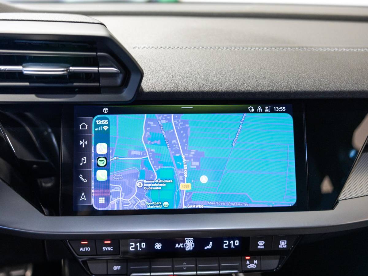 Audi A3 Audi A3 Sportback 35 TFSI S-Line edition / 150pk / NAP / Apple CarPlay /