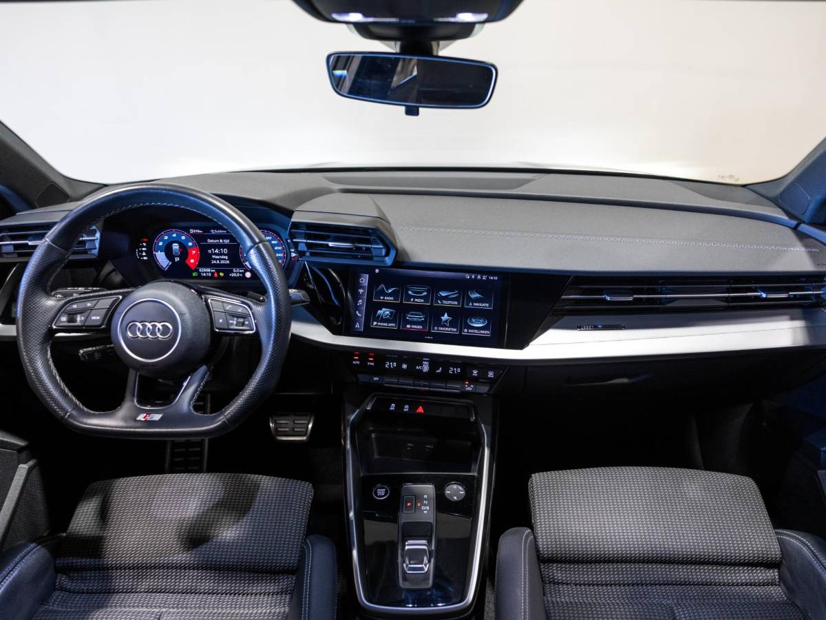 Audi A3 Audi A3 Sportback 35 TFSI S-Line edition / 150pk / NAP / Apple CarPlay /