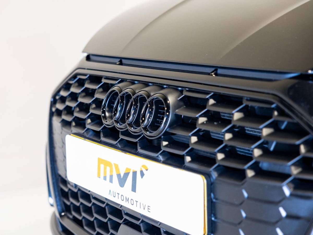 Audi A3 Audi A3 Limousine 35 TFSI S-Line edition / 150pk / NAP / Matrix LED / Stoelverwarming / Adaptieve cruise control /