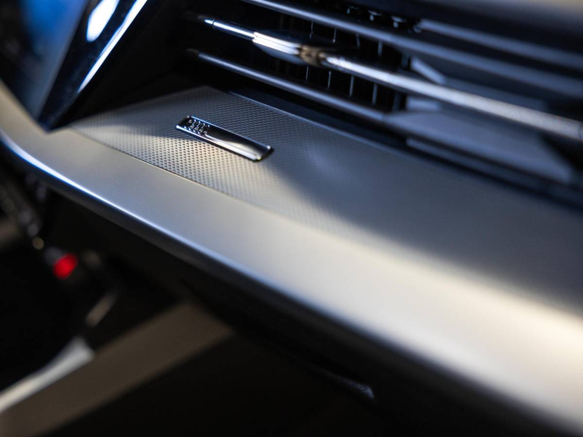 Audi A3 Audi A3 Limousine 35 TFSI S-Line edition / 150pk / NAP / Matrix LED / Stoelverwarming / Adaptieve cruise control /