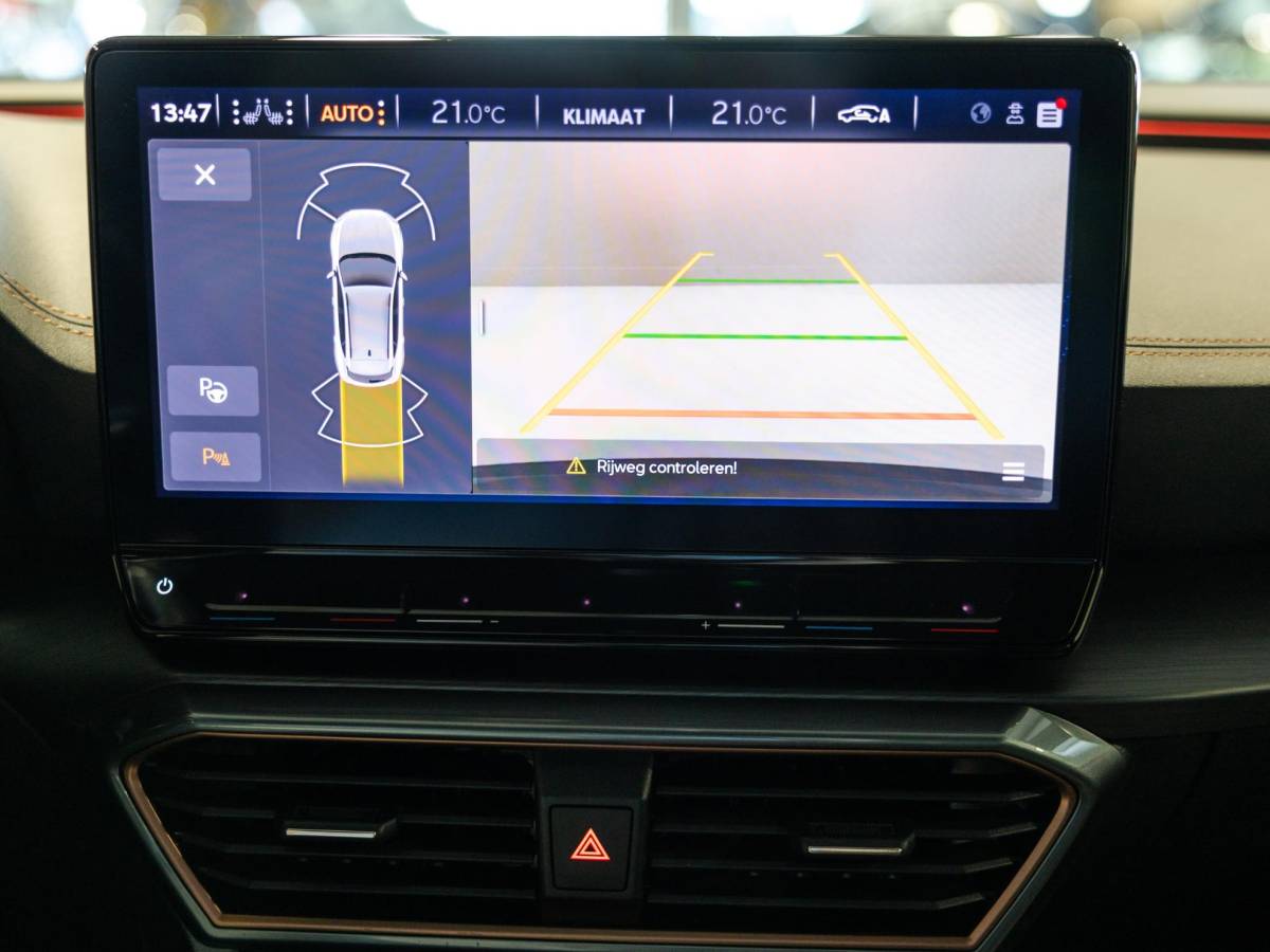 CUPRA Formentor CUPRA Formentor 1.5 TSI Business Edition Plus / 150pk / Achteruitrij camera / Sfeerverlichting / Adaptieve cruise control /
