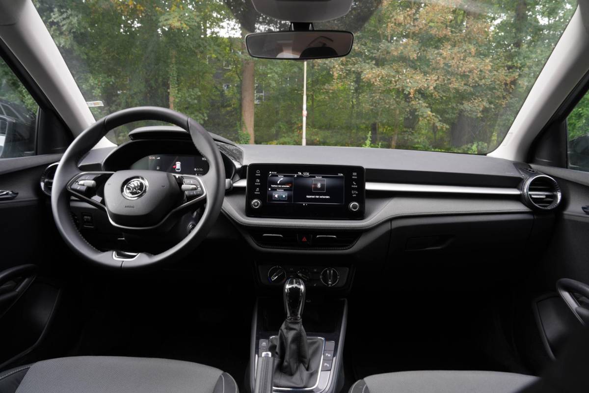 Škoda Fabia Skoda Fabia 1.0 TSI Business Edition | Automaat | Carplay | Camera