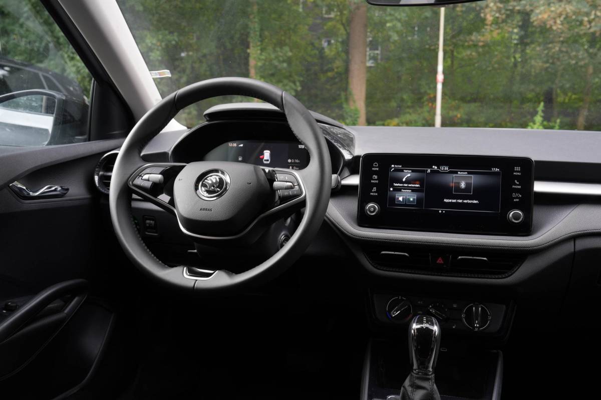 Škoda Fabia Skoda Fabia 1.0 TSI Business Edition | Automaat | Carplay | Camera