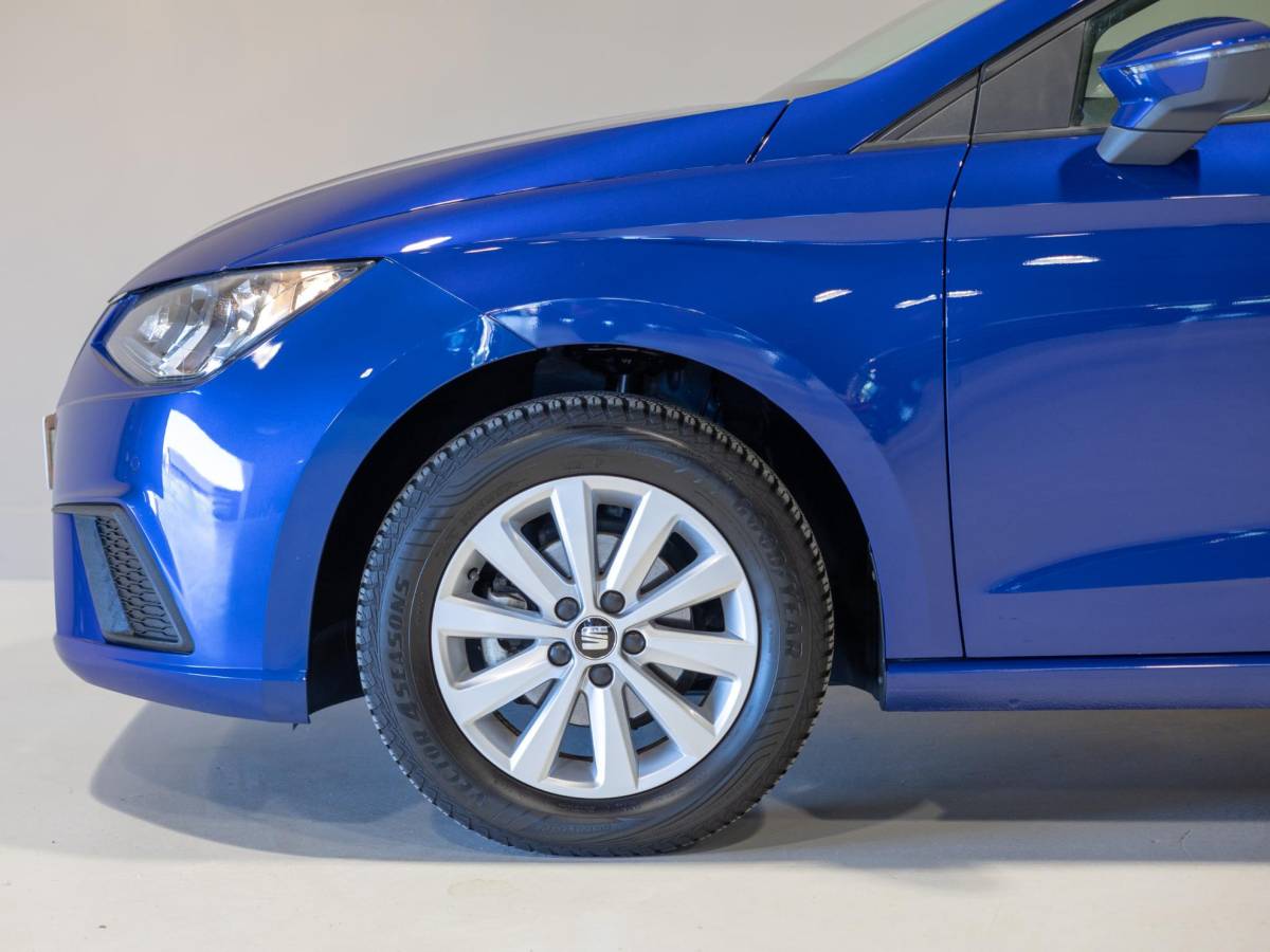 SEAT Ibiza SEAT Ibiza 1.0 TSI Style Business Intense / 95pk / Achteruitrij camera / Groot scherm / Klimaatregeling /