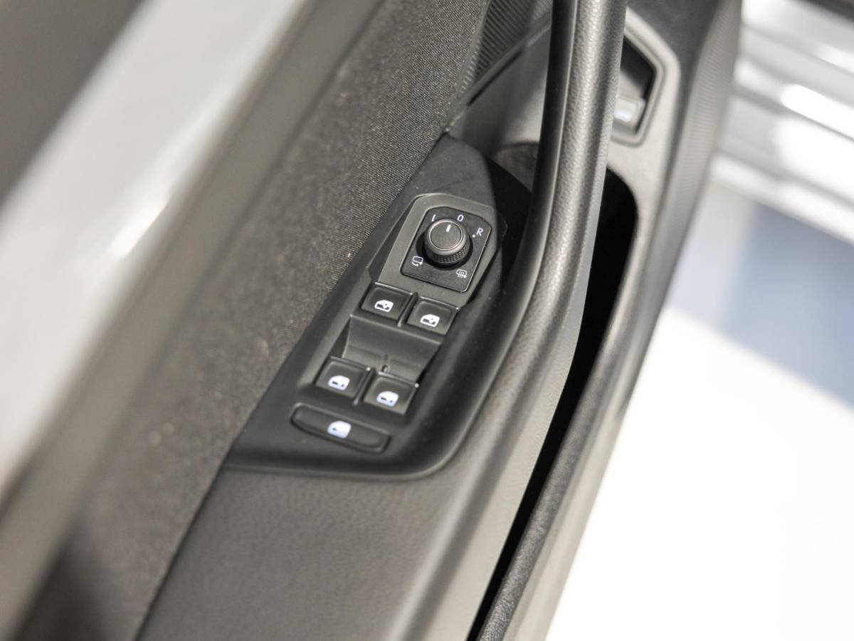 Volkswagen Passat Volkswagen Passat Variant 1.4 TSI PHEV GTE Business SoH 93% / 218pk / Panorama dak / Head-up display / Achteruitrij camera /