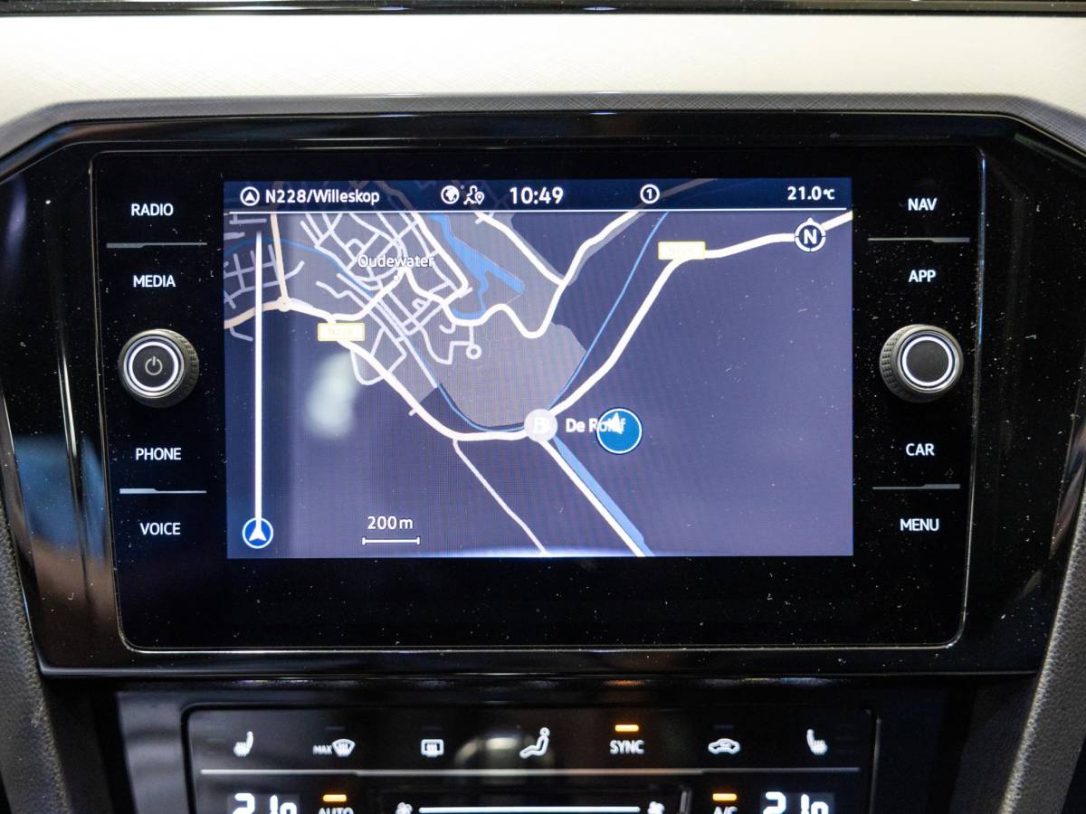 Volkswagen Passat Volkswagen Passat Variant 1.4 TSI PHEV GTE Business SoH 93% / 218pk / Panorama dak / Head-up display / Achteruitrij camera /