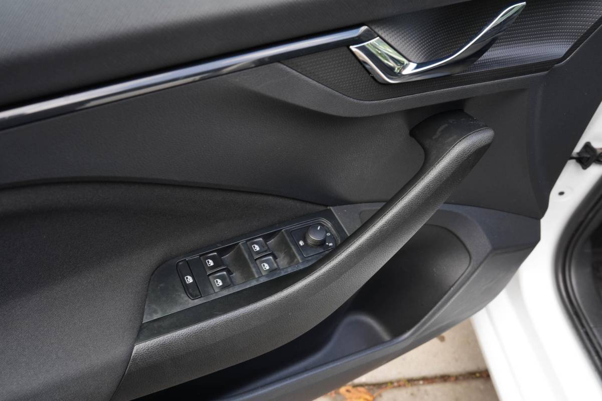Škoda Scala Skoda Scala 1.0 TSI Business Edition | Automaat | Carplay | Camera | Stoelverwarming