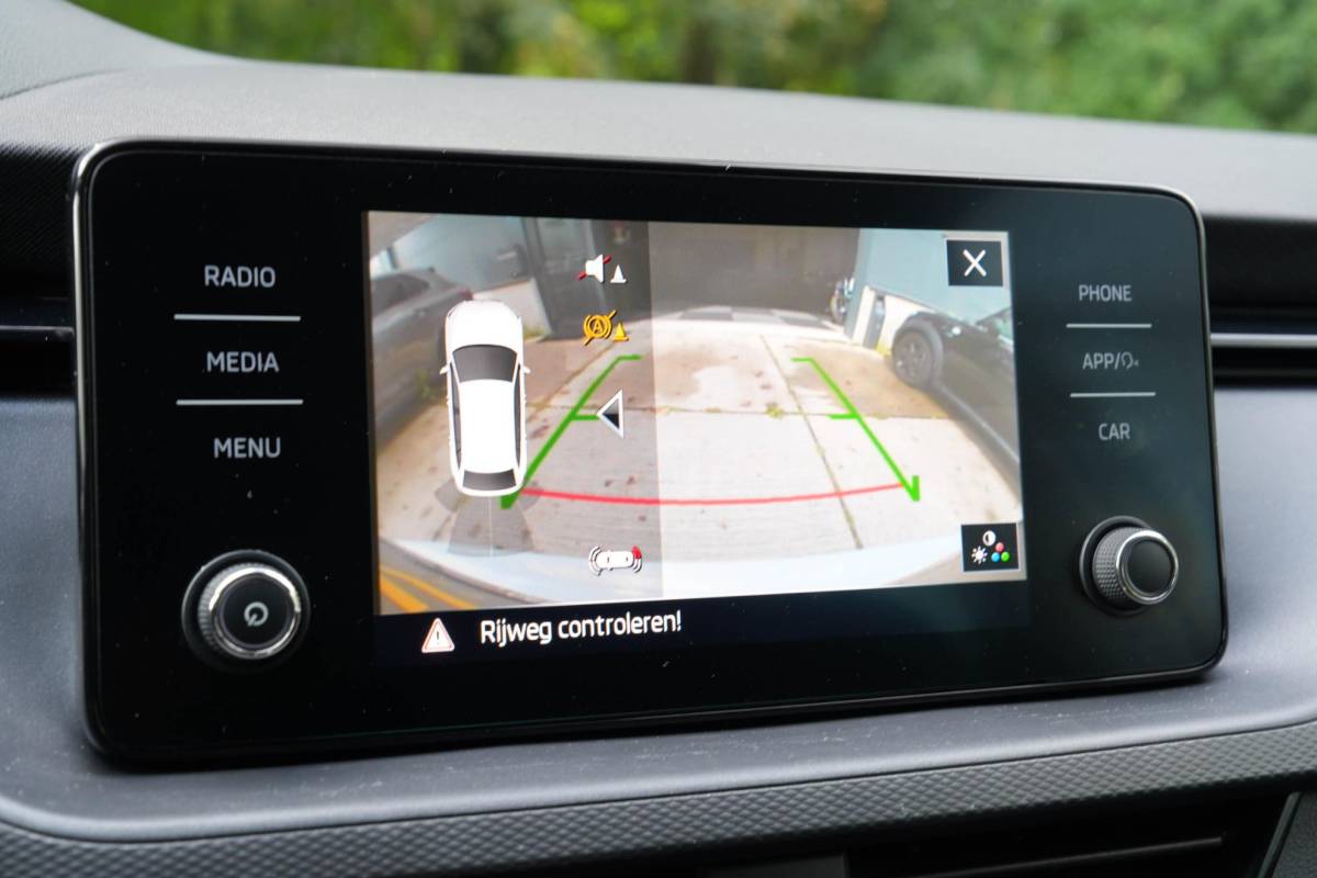 Škoda Scala Skoda Scala 1.0 TSI Business Edition | Automaat | Carplay | Camera | Stoelverwarming