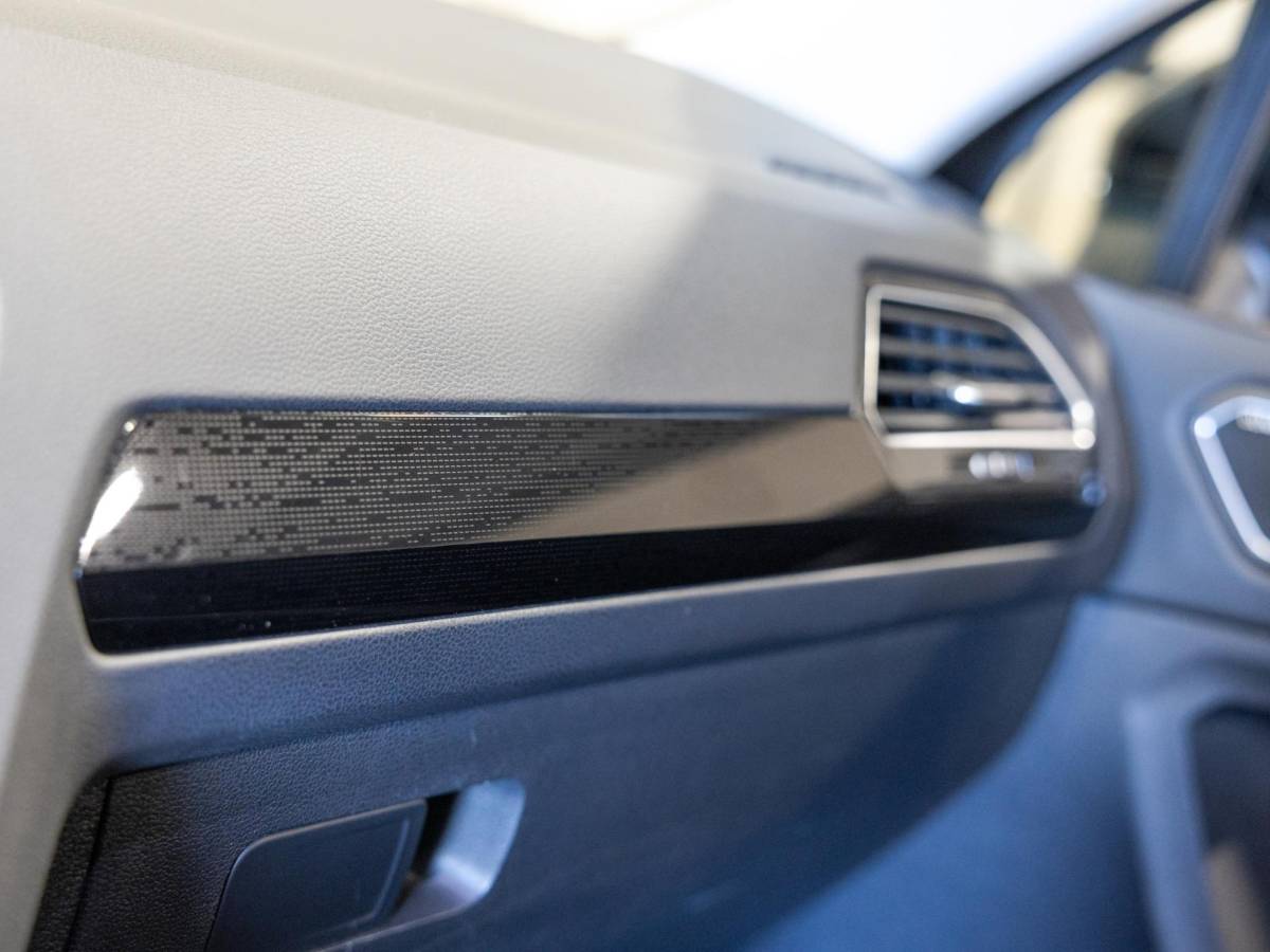Volkswagen Tiguan Volkswagen Tiguan 1.4 TSI ACT Highline Sound / 150pk / Dynaudio / Achteruitrij camera / Stoelverwarming /