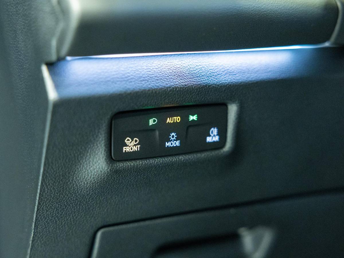 Volkswagen Tiguan Volkswagen Tiguan 1.5 eHybrid Life Edition / 204pk / SoH 100% / Achteruitrij camera / Dodehoek herkenning / CarPlay /