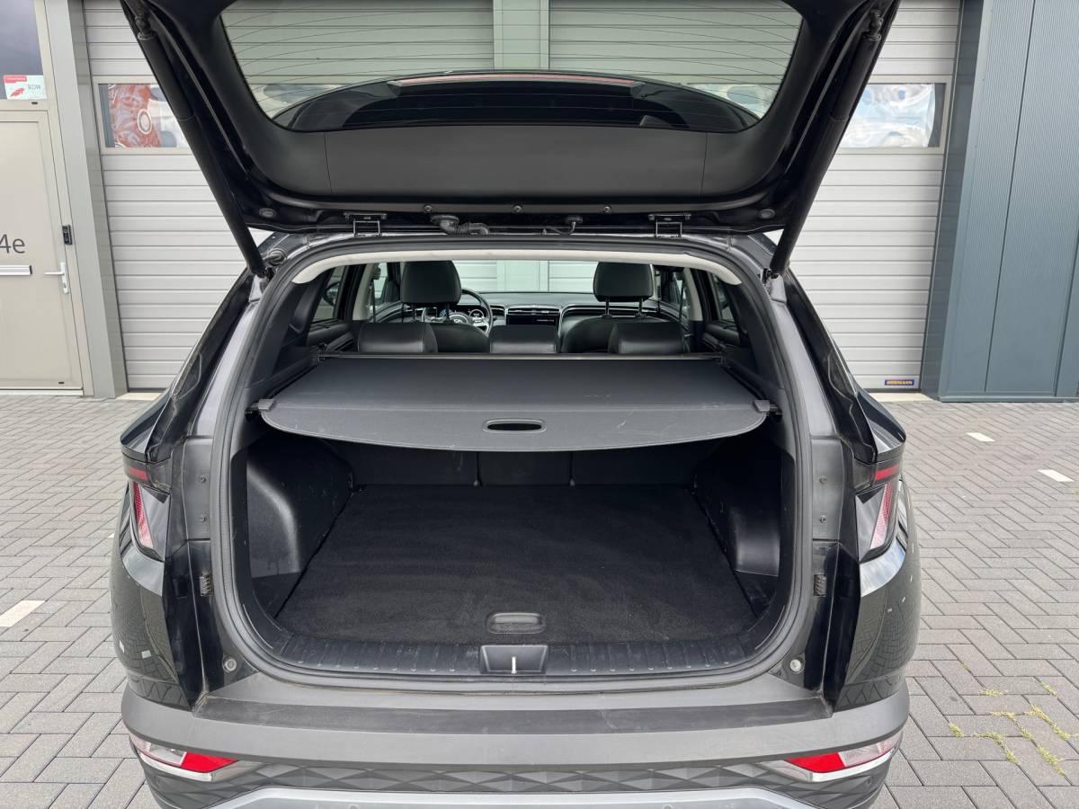 Hyundai Tucson Hyundai Tucson 1.6 T-GDI HEV Premium Sky BOMVOL